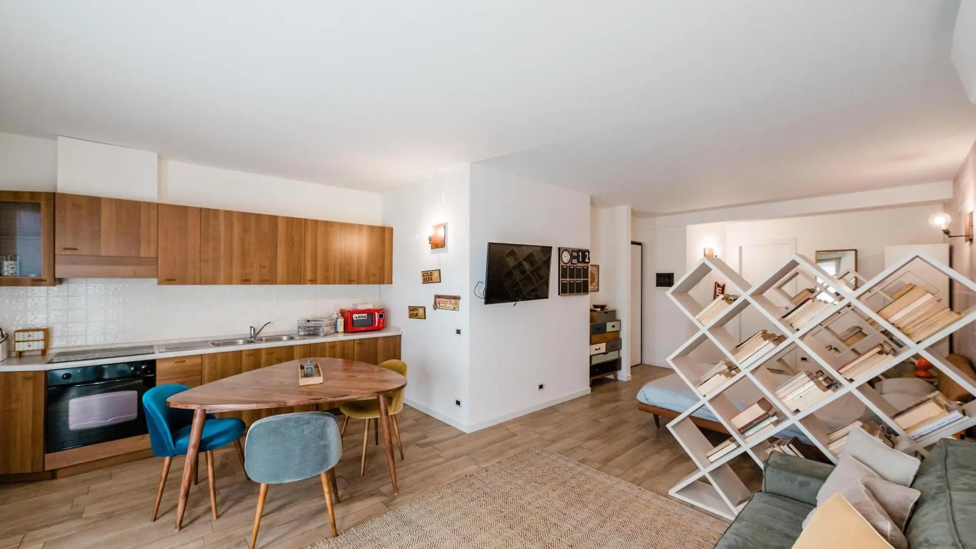 Apartment Moon And Sun Holiday Home Bergamo