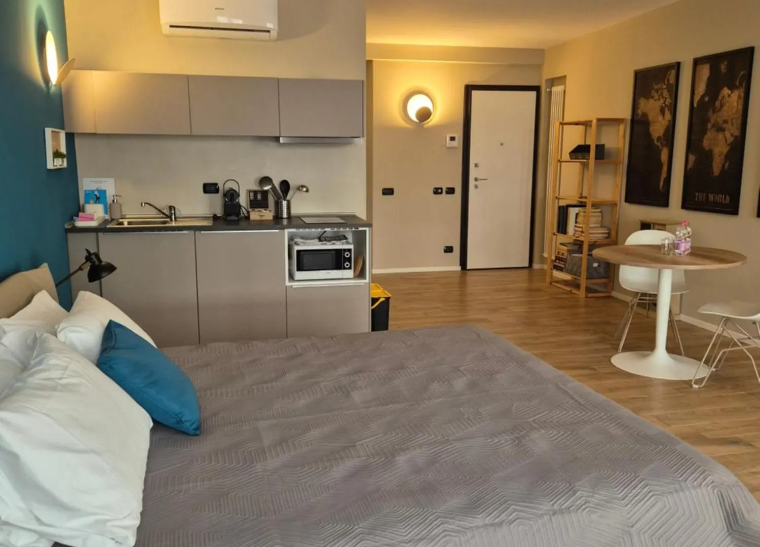 Apartment Moon And Sun Holiday Home Bergamo